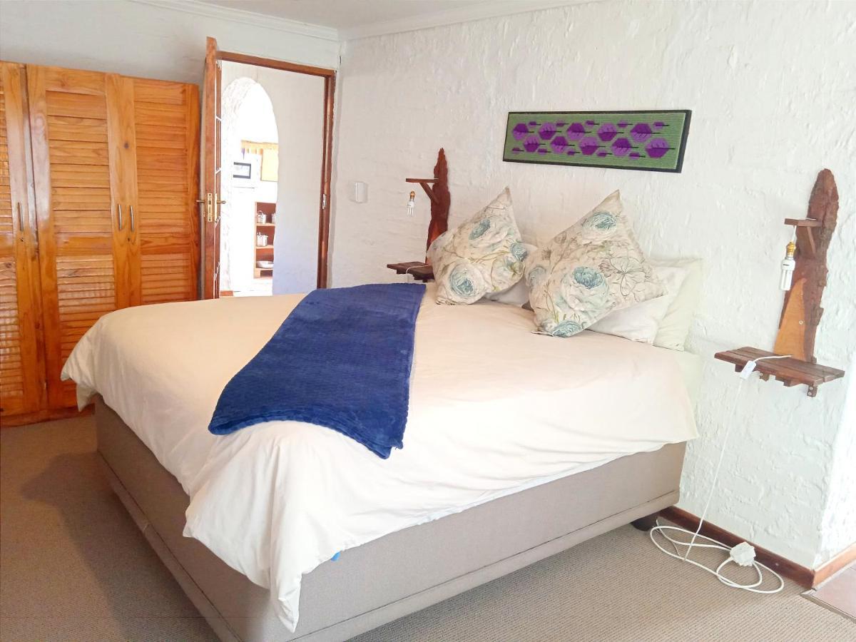 Rheola'S Guest Cottage Harrismith ภายนอก รูปภาพ