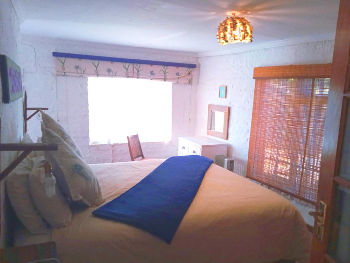Rheola'S Guest Cottage Harrismith ภายนอก รูปภาพ