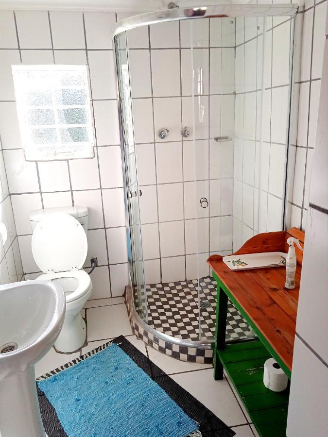 Rheola'S Guest Cottage Harrismith ภายนอก รูปภาพ